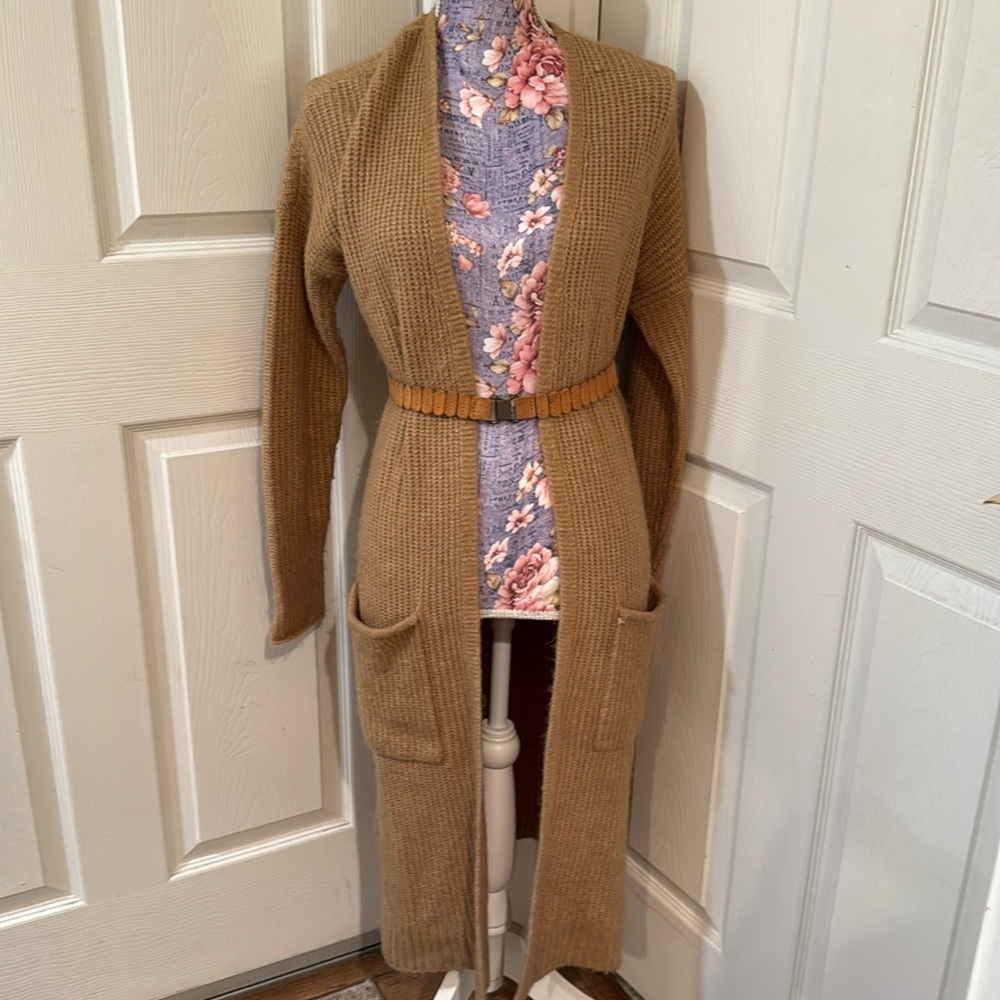 Long tan cardigan from Abercrombie and fitch.